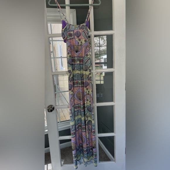 Zoe Cutout Dress - Picture 6 of 7